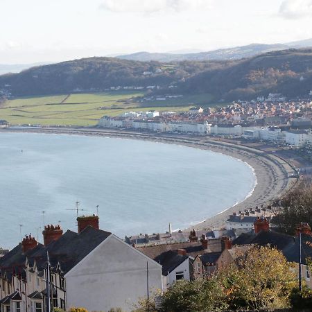 Llys Madoc, First Floor Flat Apartment Penmaenmawr ภายนอก รูปภาพ