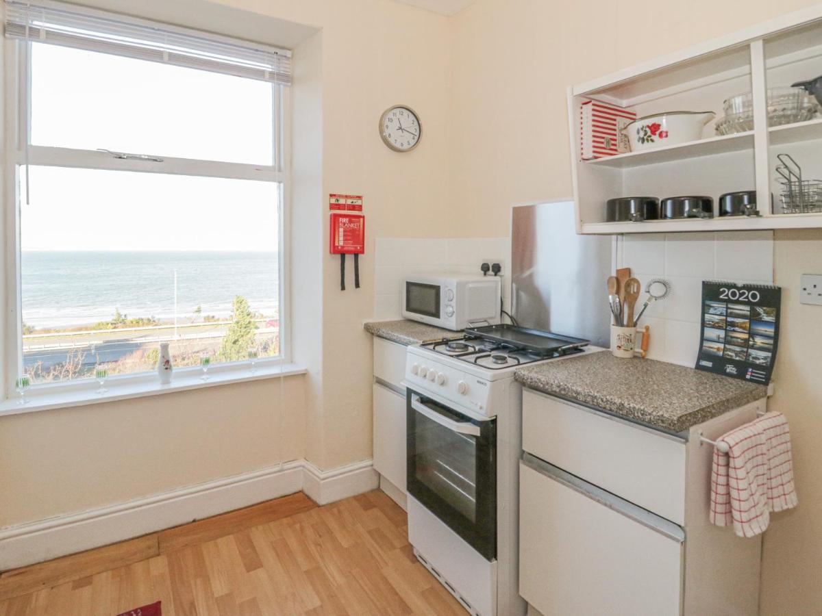 Llys Madoc, First Floor Flat Apartment Penmaenmawr ภายนอก รูปภาพ